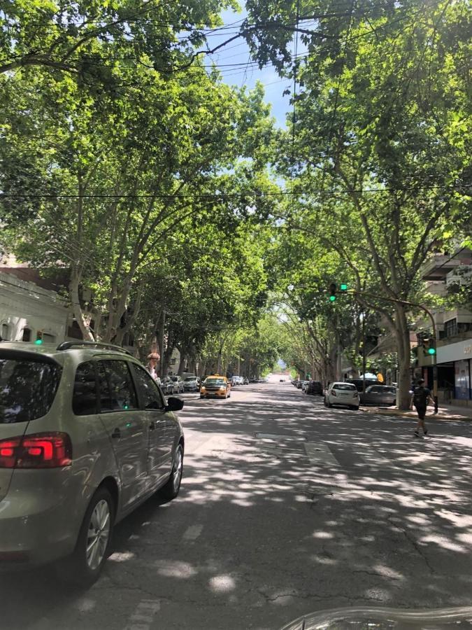Calidos Departamentos En Ciudad Con Cochera Mendoza Luaran gambar